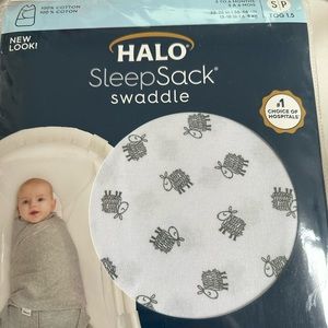 BRAND NEW never opened halo sleepsack swaddle. Size small, 3 to 6 months.